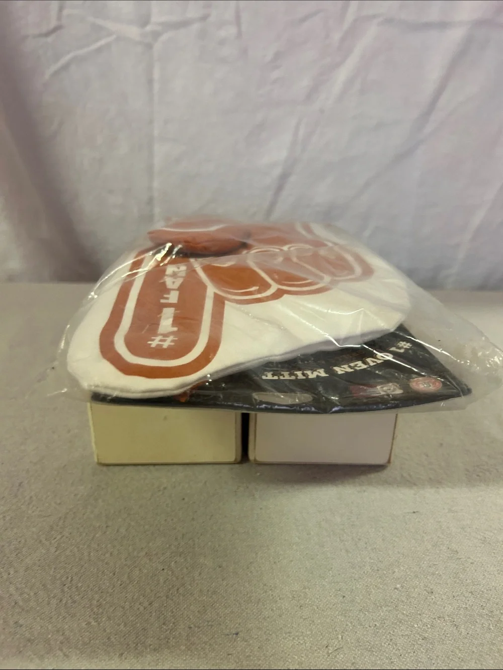 Longhorns Foam Finger Oven Mitt - Burnt Orange